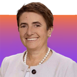 Zvezdana Seeger Vorsitzende des Aufsichtsrats Zvezdana Seeger auf farbenfrohem Hintergrund